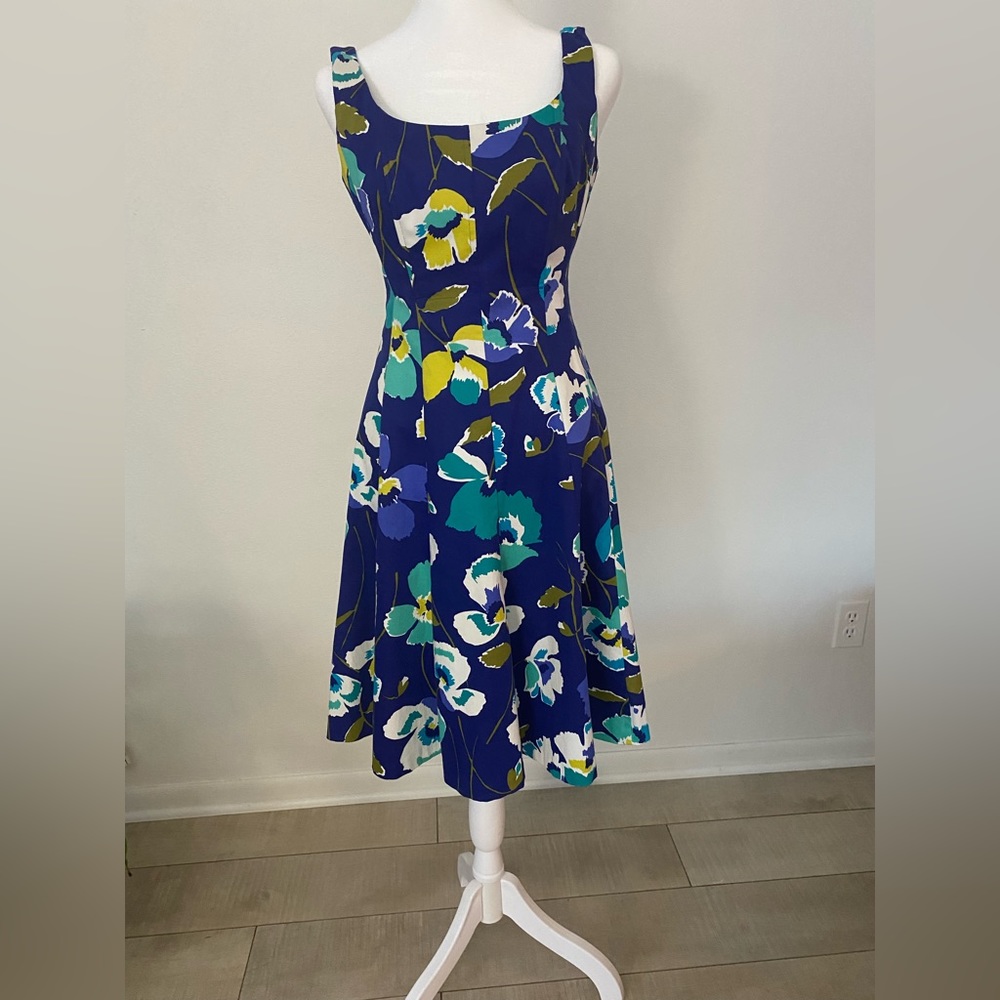 Nine West Fit n Flare Sleeveless Floral Dress Size 2